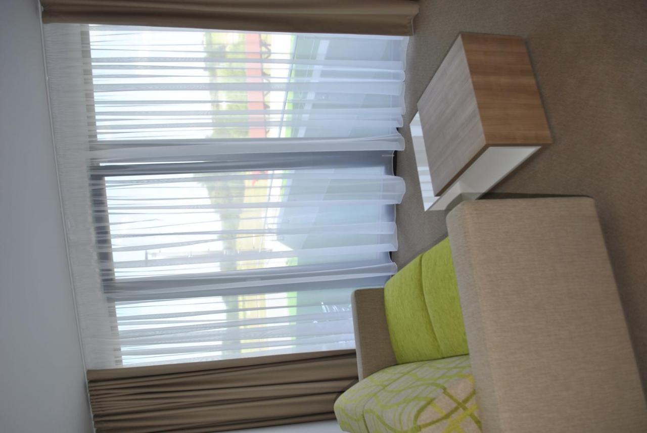 Hotel Golf Jezera Ostrožská Nová Ves エクステリア 写真