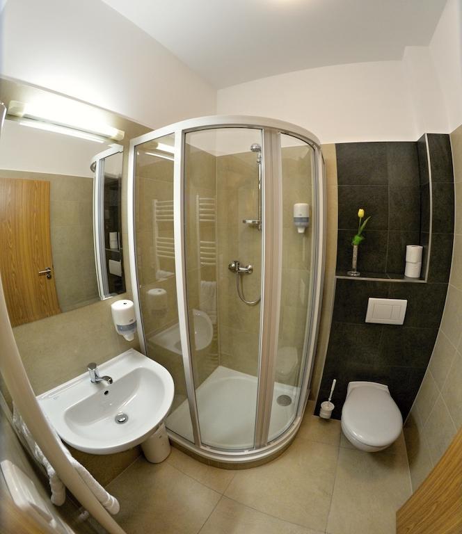 Hotel Golf Jezera Ostrožská Nová Ves 部屋 写真